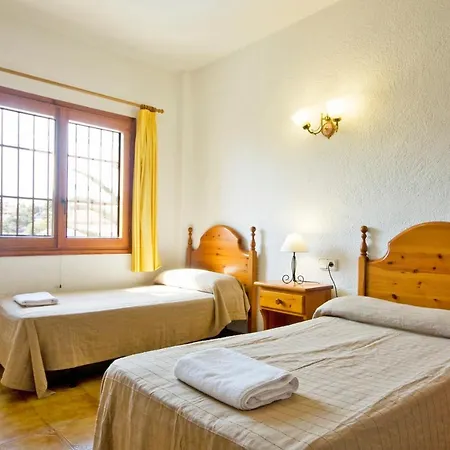 Villa Fustera - Plusholidays *