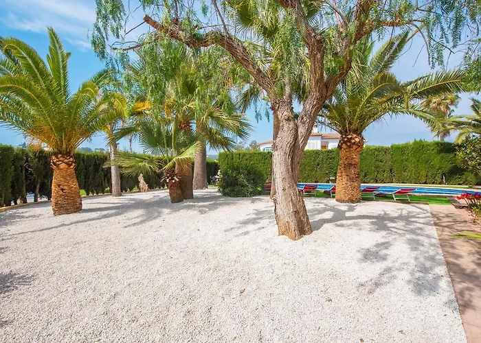 Fustera - Plusholidays فيلة *